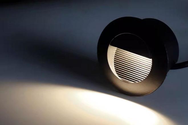 止使用主灯家里反而更亮了CQ9电子游戏网站我停(图3) 止使用主灯家里反而更亮了CQ9电子游戏网站我停(图3)